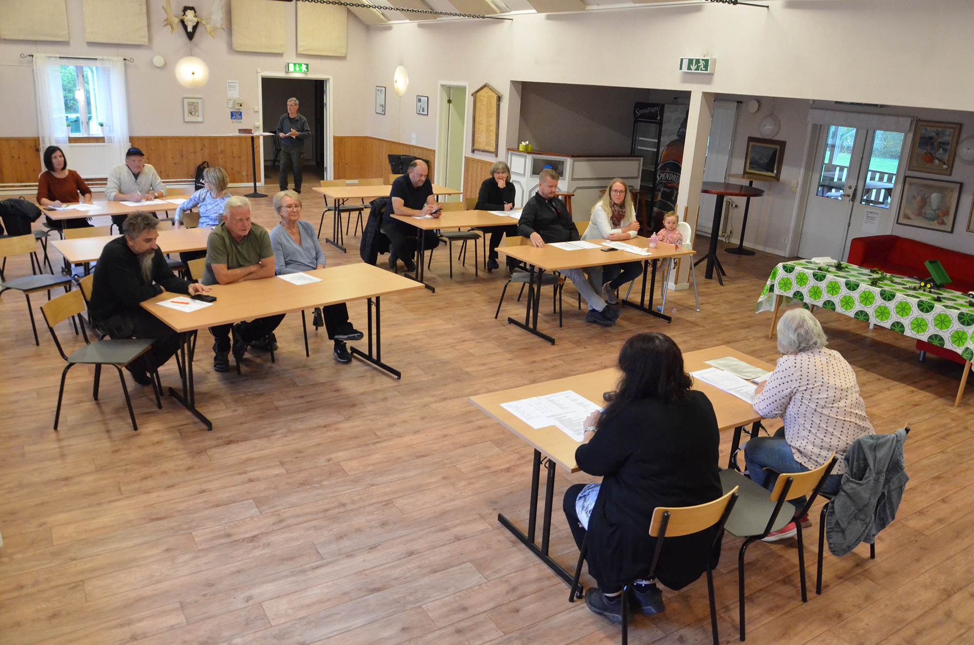 Röste.nu – Bygdens Nytt nr 2 2021 – Nyheter – Coronaförsenad föreningsstämma i Dönjegården