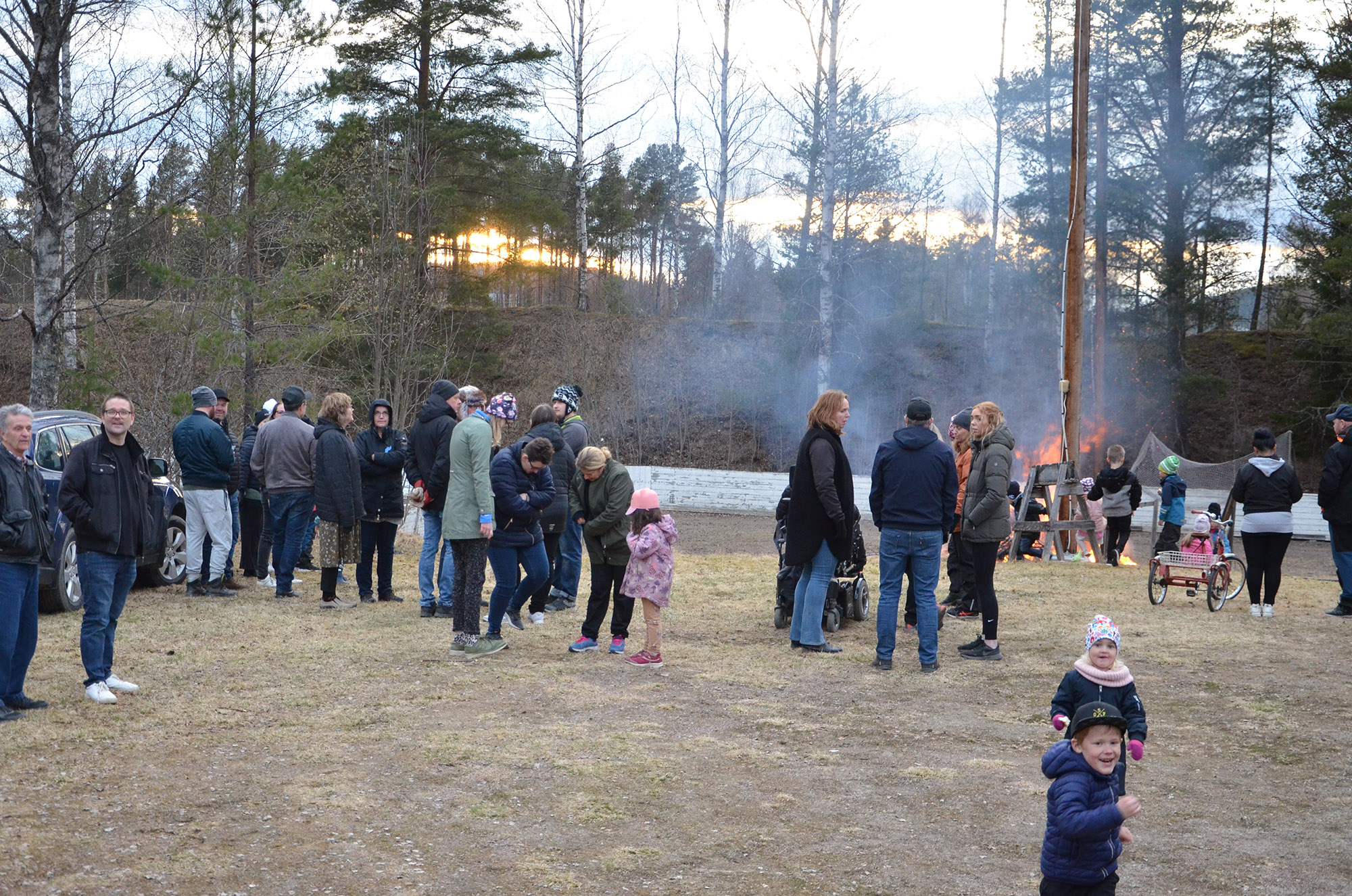 Röste.nu – Bygdens Nytt nr 2 2022 – Nyheter – Valborg återvände till Röste efter pandemin