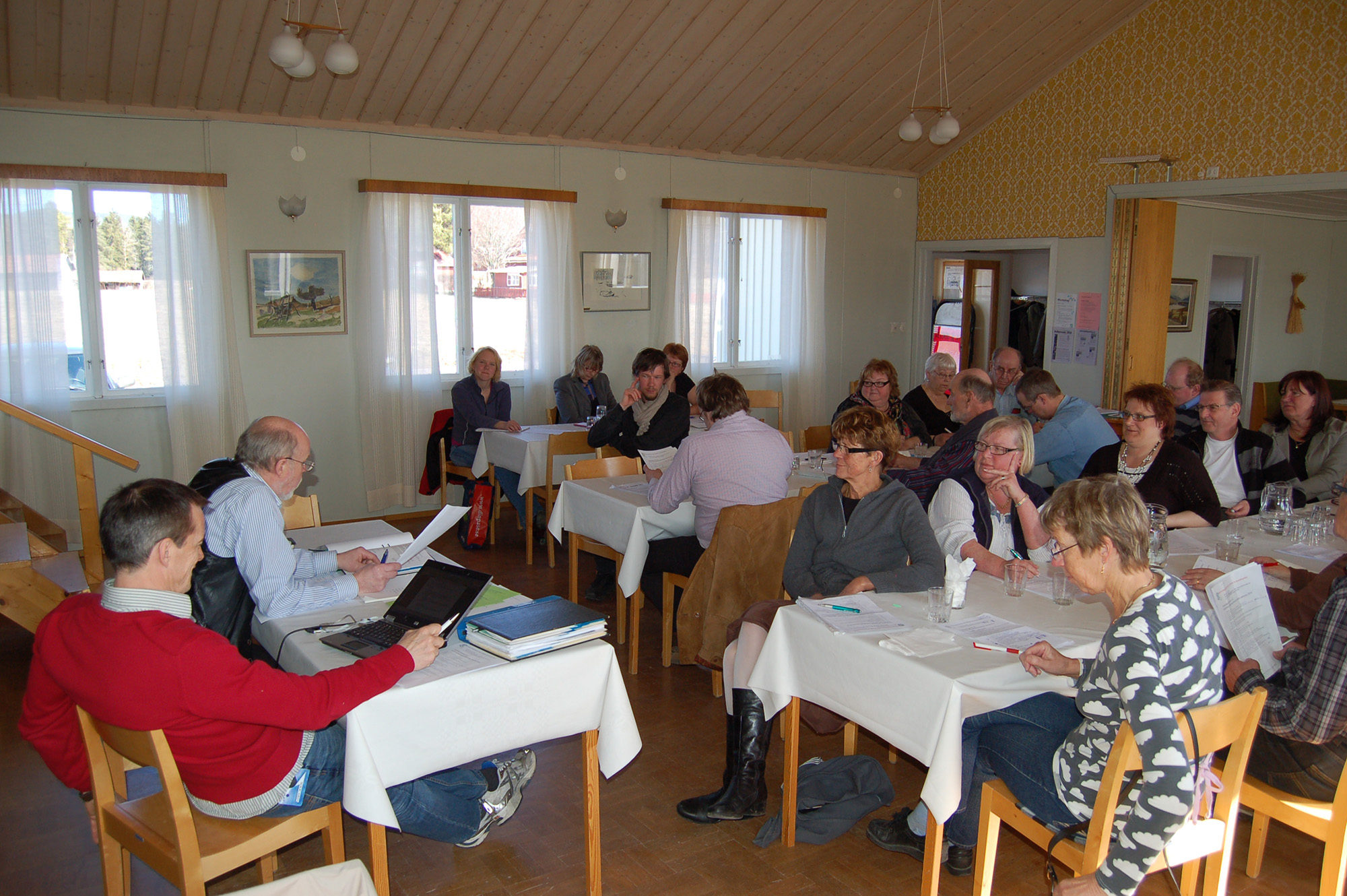 Röste.nu – Bygdens Nytt nr 3 2010 – Nyheter – Gävleborgsdistriktets årsstämma i Flästa