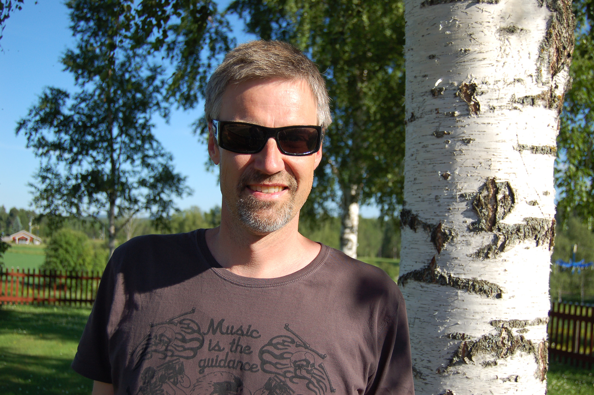 Röste.nu – Bygdens Nytt nr 4 2010 – Reportage – Anders Nygårds tog cykeln från Jokkmokk till Röste