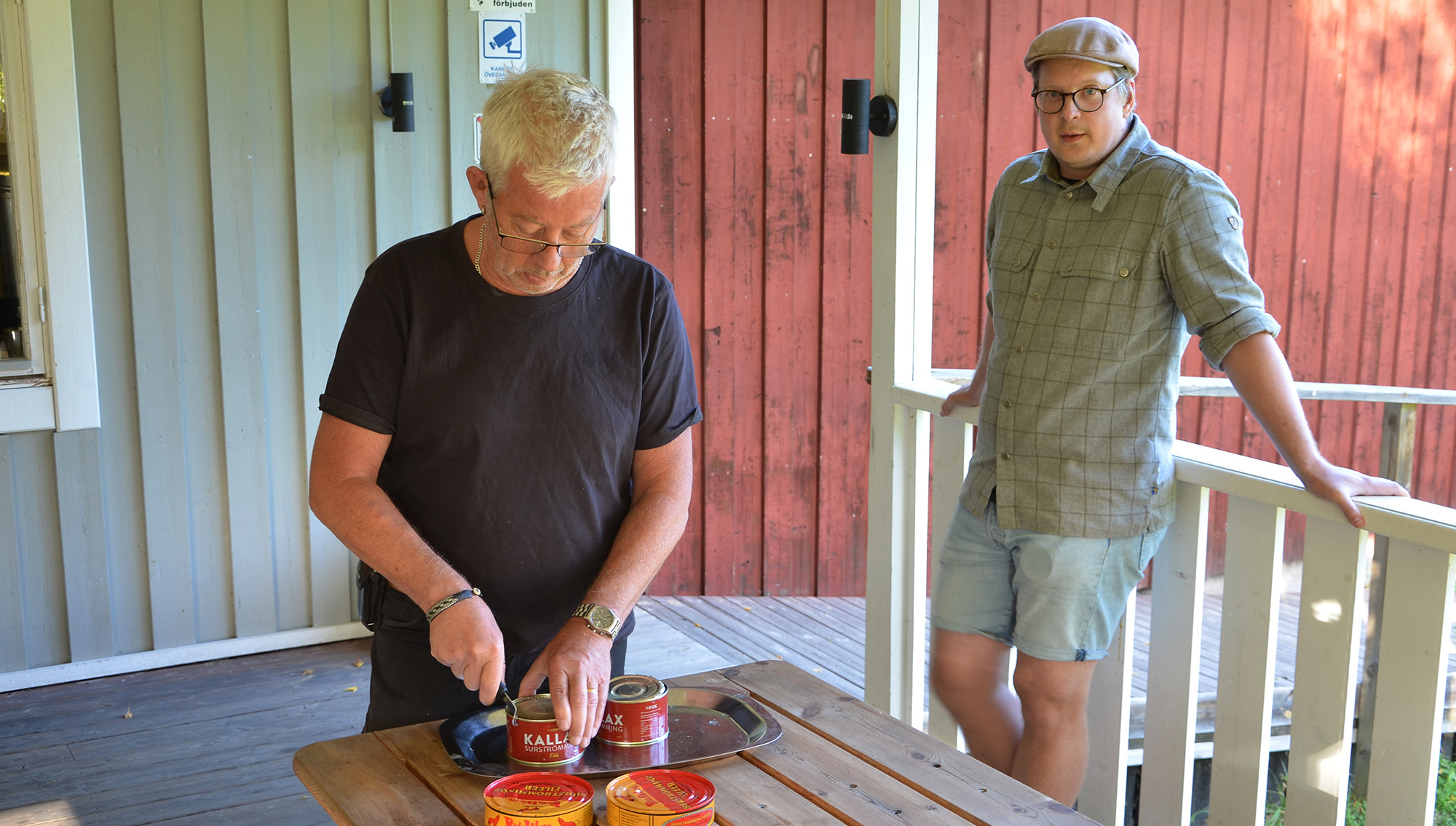 Röste.nu – Bygdens Nytt nr 4 2024 – Nyheter – Kräftor och surströmming för tionde gången i Dönjegården