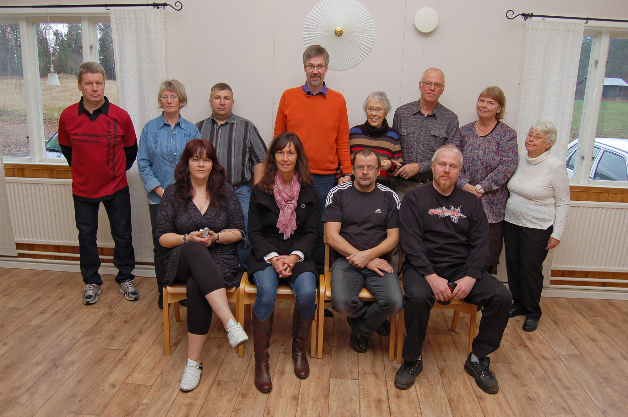 Röste.nu – Bygdens Nytt nr 5 2010 – Nyheter – Gott om nostalgi på klassträff