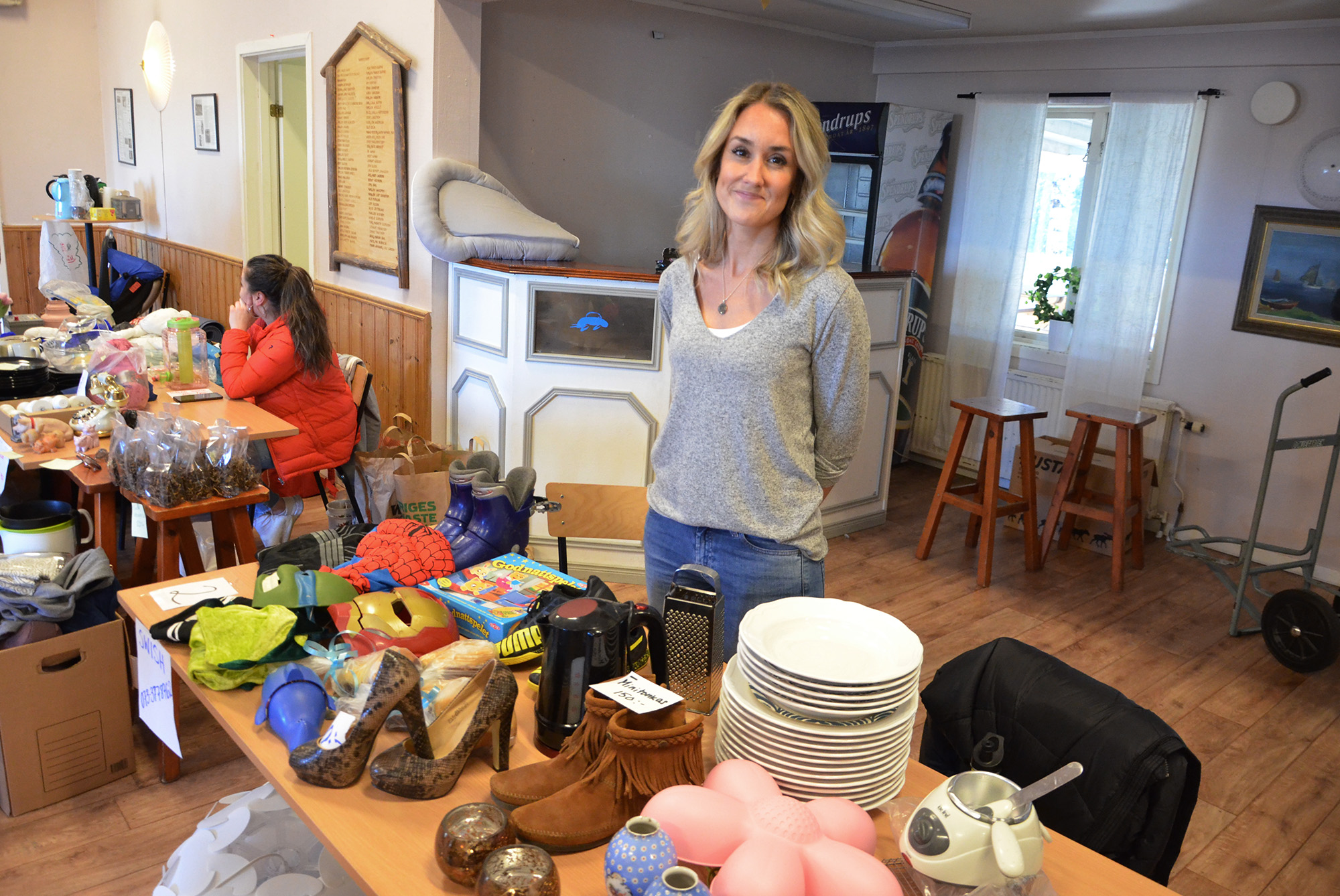 Röste.nu – Nyheter – Digert utbud på loppmarknad i Röste 2021