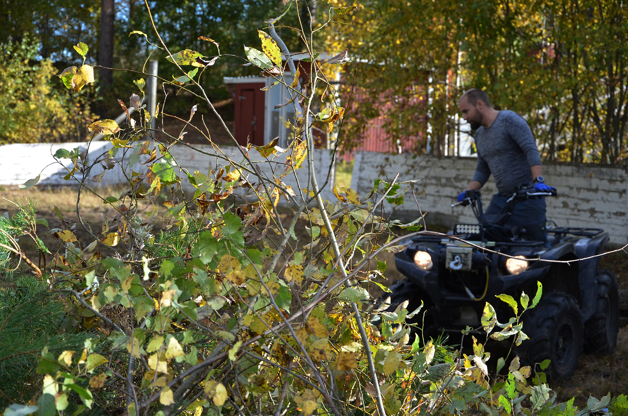 Röste.nu – Nyheter – Ny form på isbanan vid Dönjegården efter arbetsdag 2021