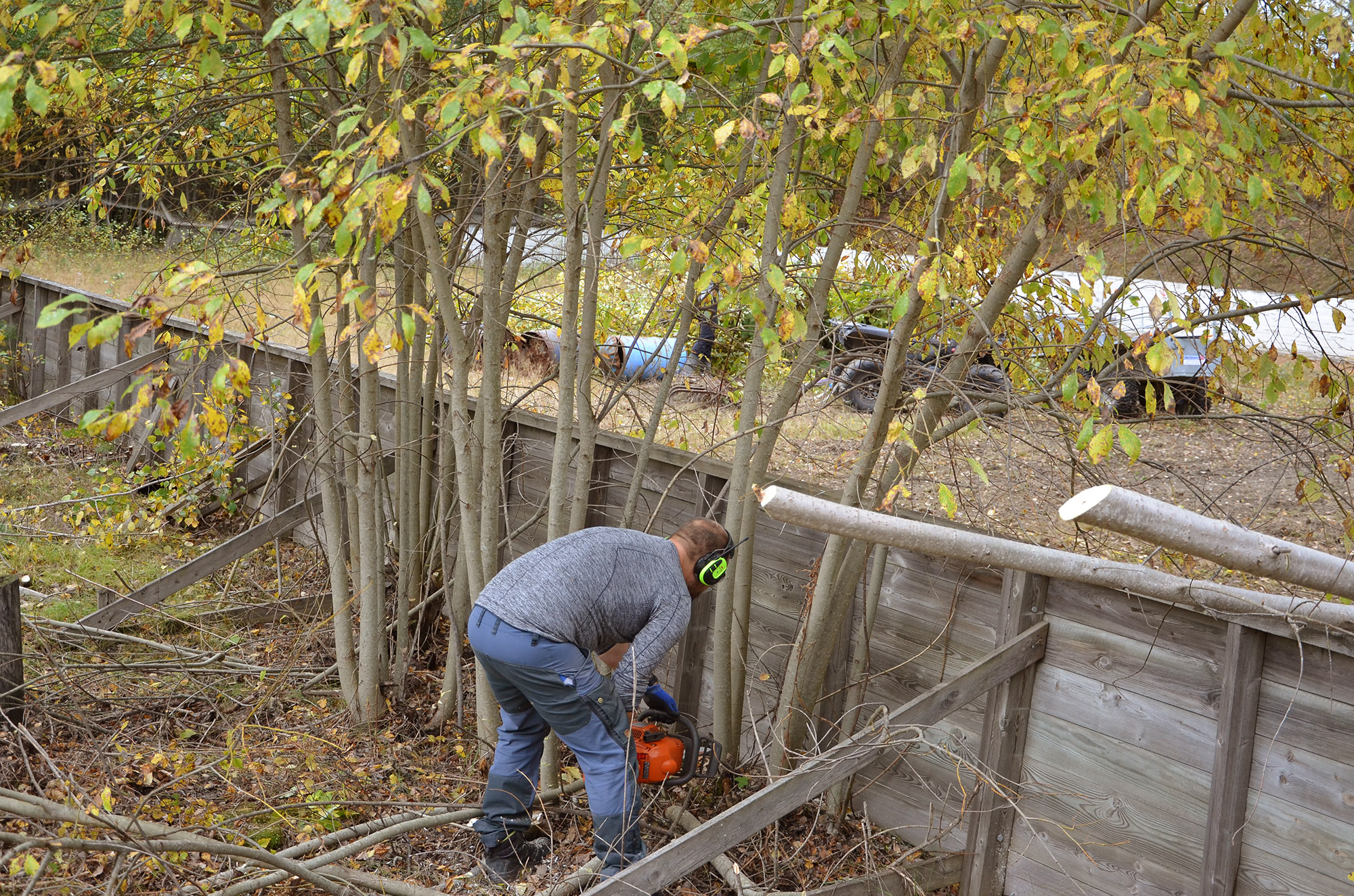 Röste.nu – Nyheter – Ny form på isbanan vid Dönjegården efter arbetsdag 2021