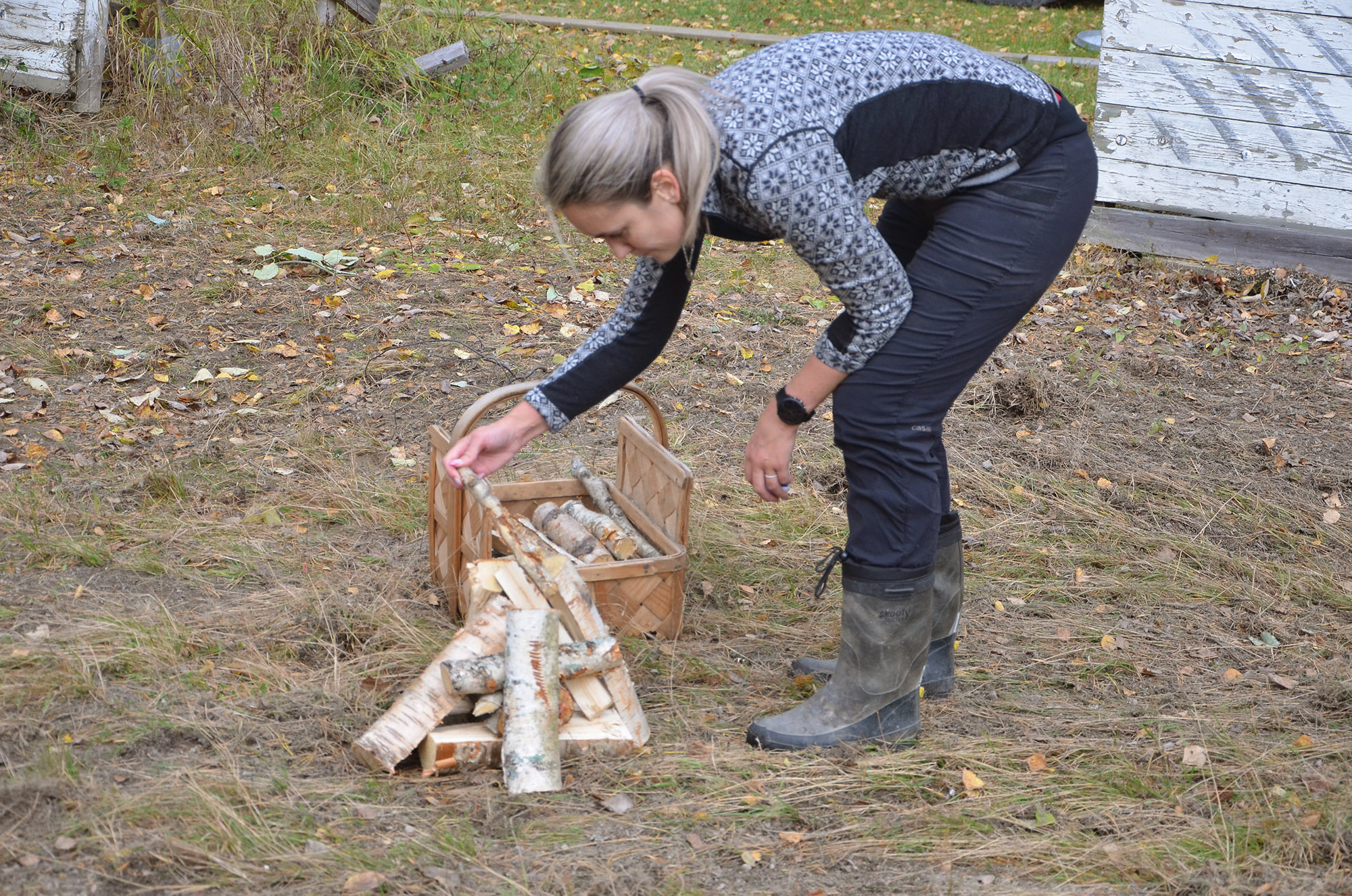 Röste.nu – Nyheter – Ny form på isbanan vid Dönjegården efter arbetsdag 2021