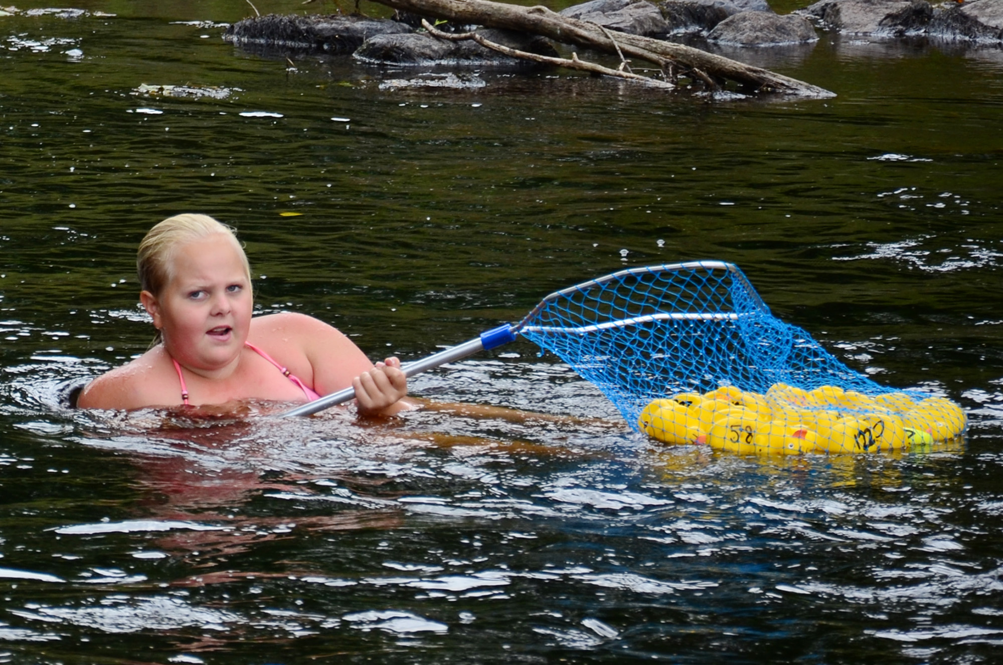 Röste.nu – Röstebilder – Ankrace i Galvån 2014
