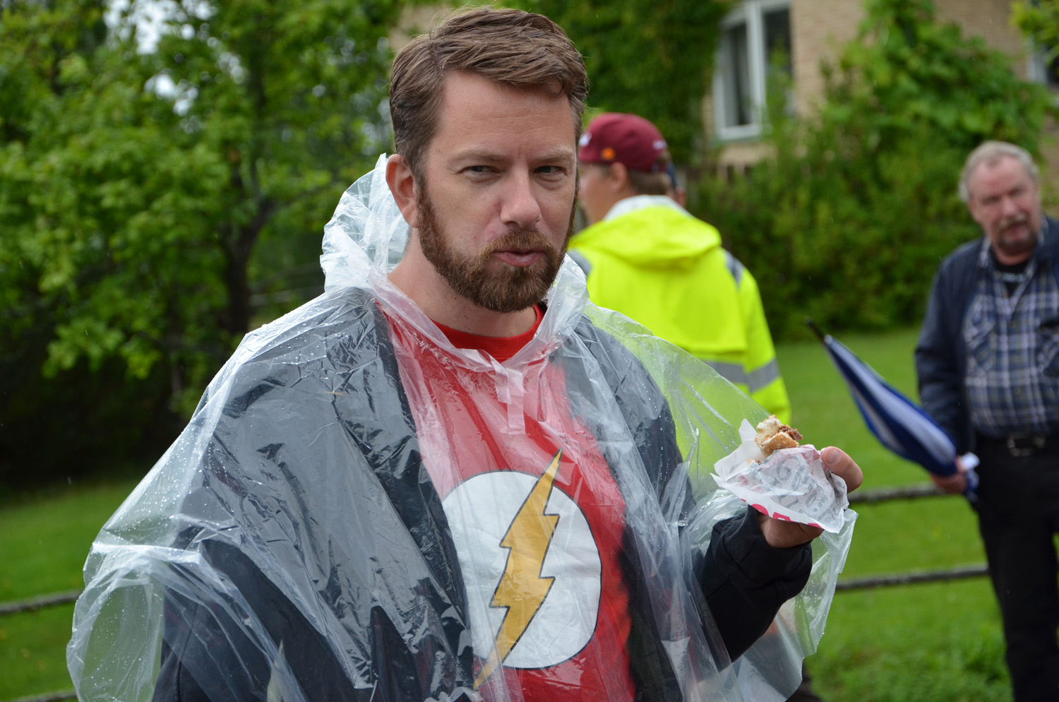 Röste.nu – Röstebilder – Historiskt blött ankrace i  Galvån 2017