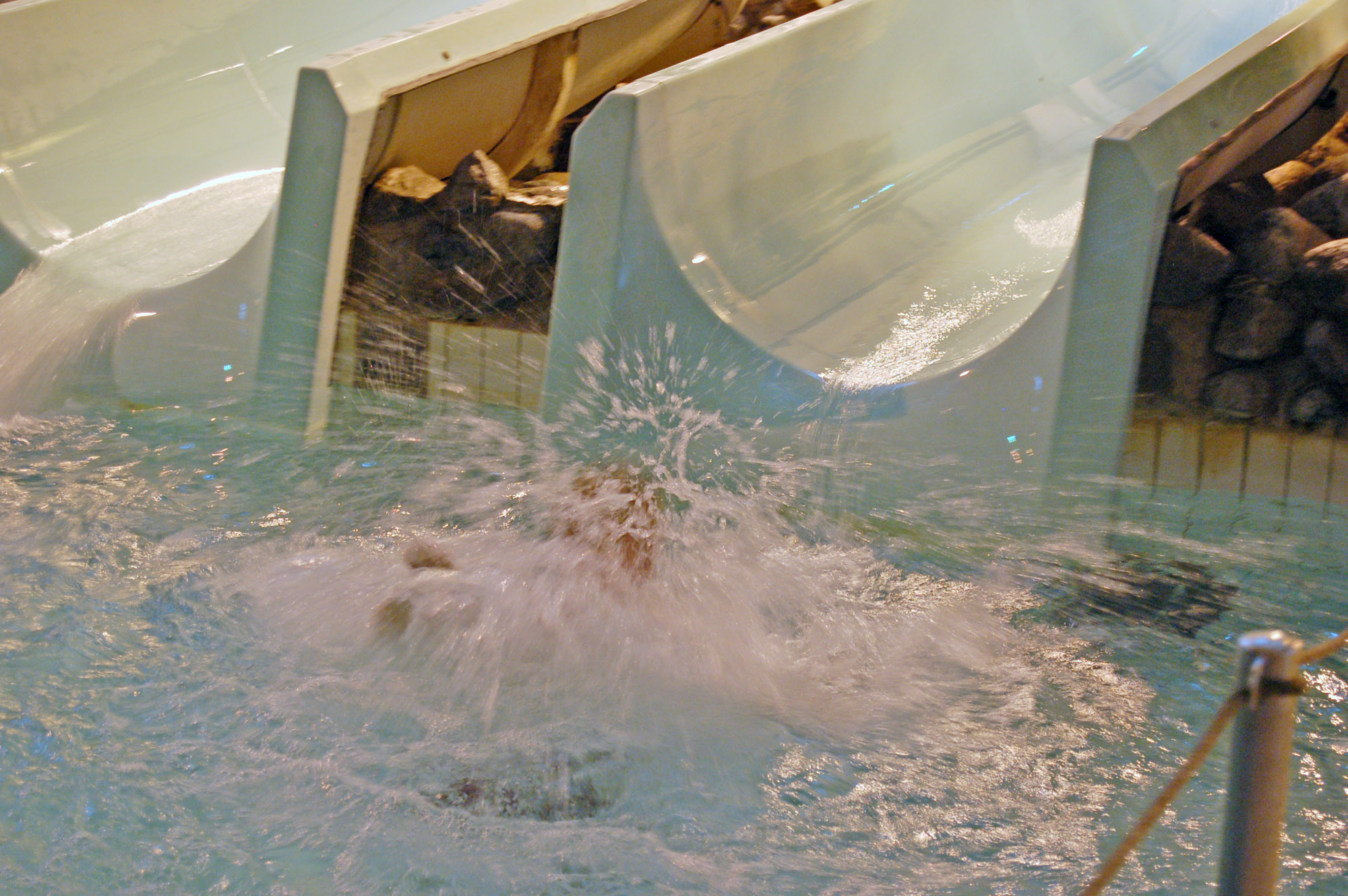 Röste.nu – Röstebilder – Badresa till Fyrishovbadet i Uppsala 2009