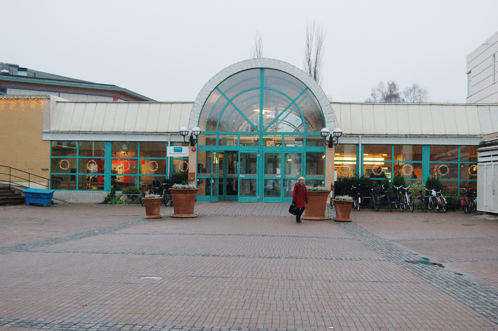 Röste.nu – Röstebilder –Badresa till Fyrishovbadet i Uppsala 2009