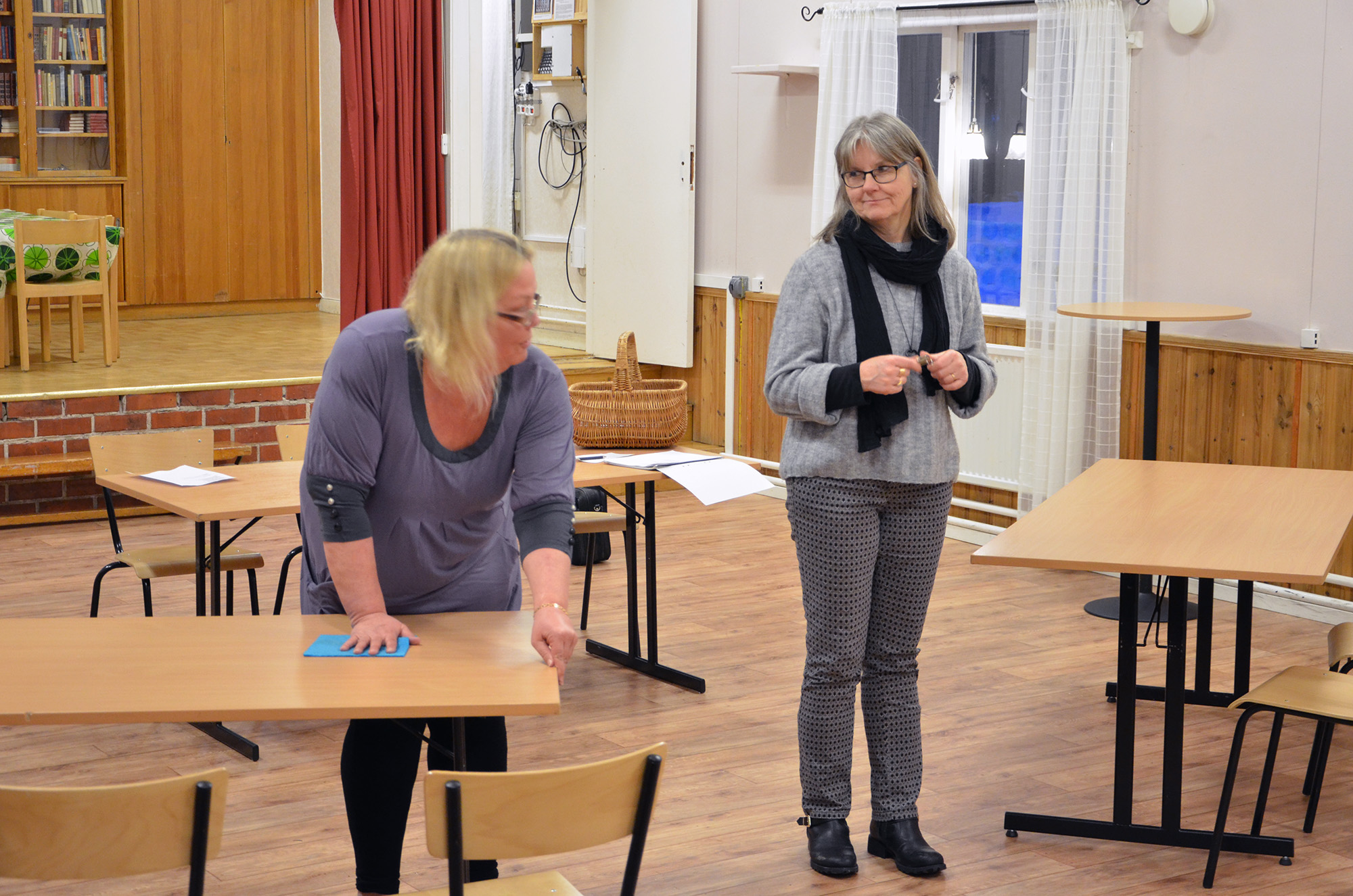 Röste.nu – Röstebilder – Föreningsstämma i Dönjegården 2019