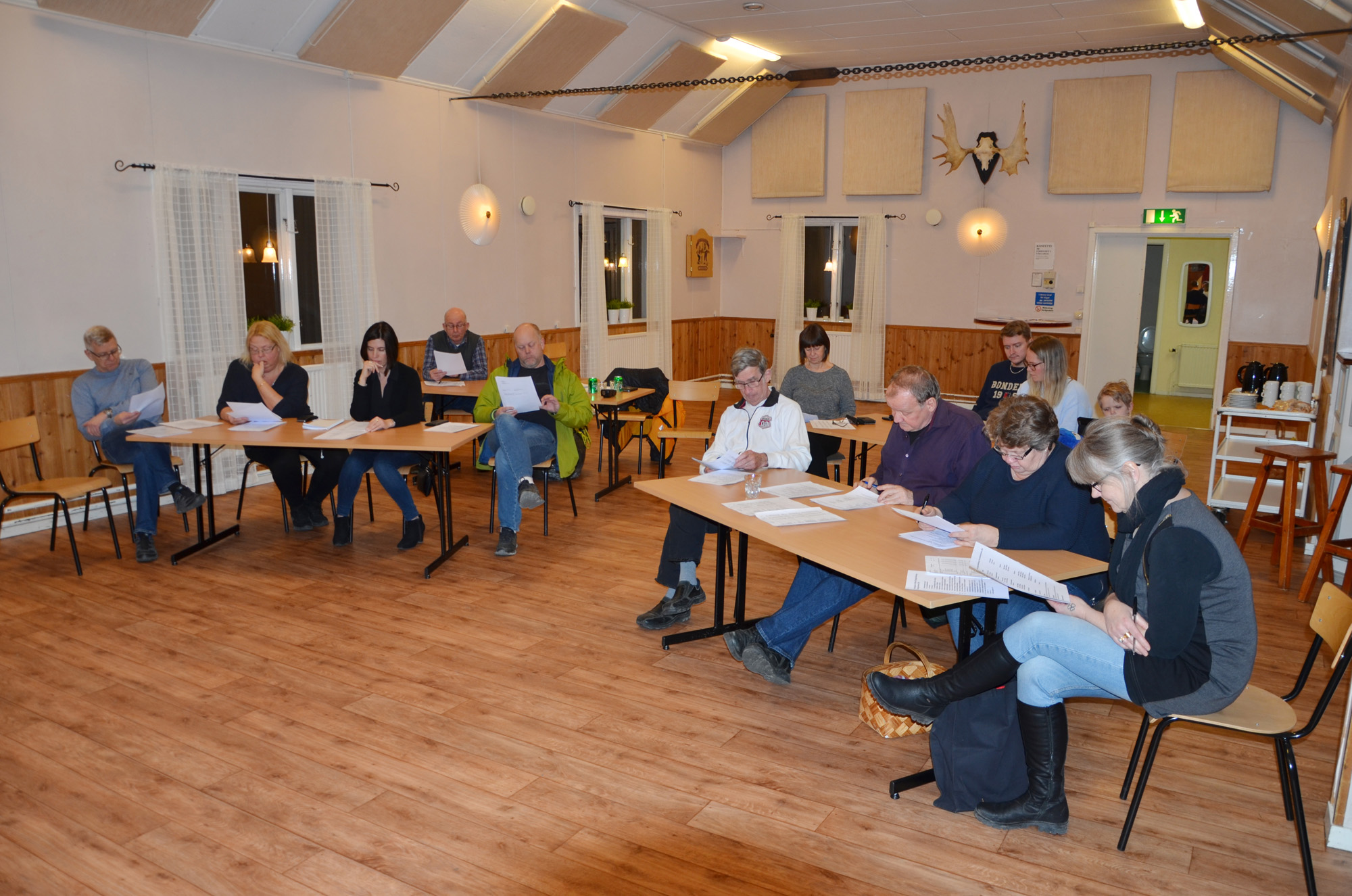 Röste.nu – Röstebilder – Föreningsstämma i Dönjegården 2020