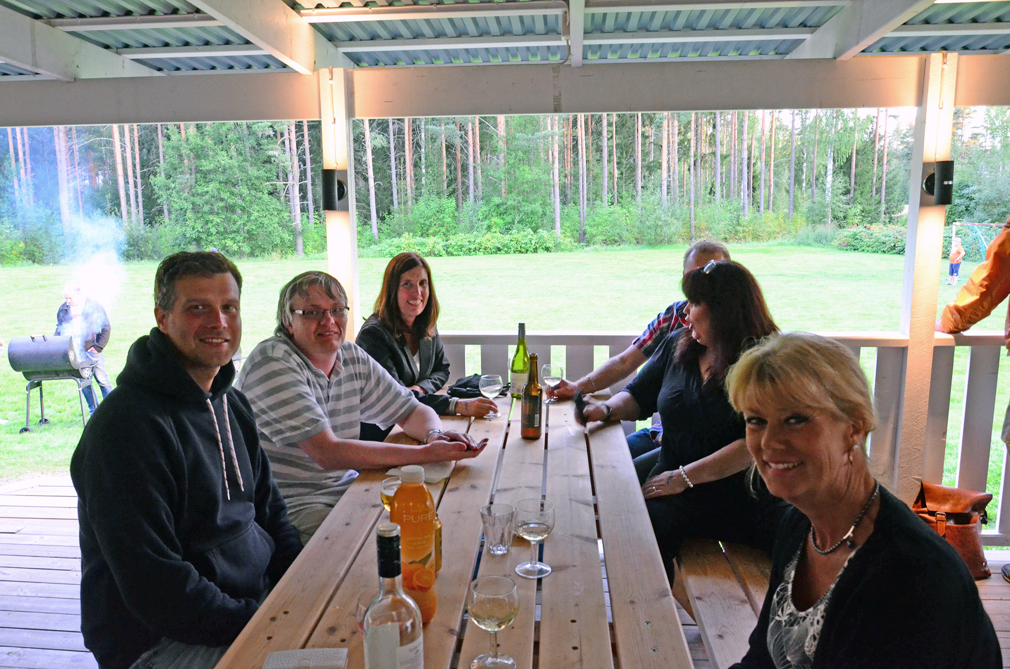 Röste.nu – Röstebilder – Grill- och familjefest på Dönjegården 2014