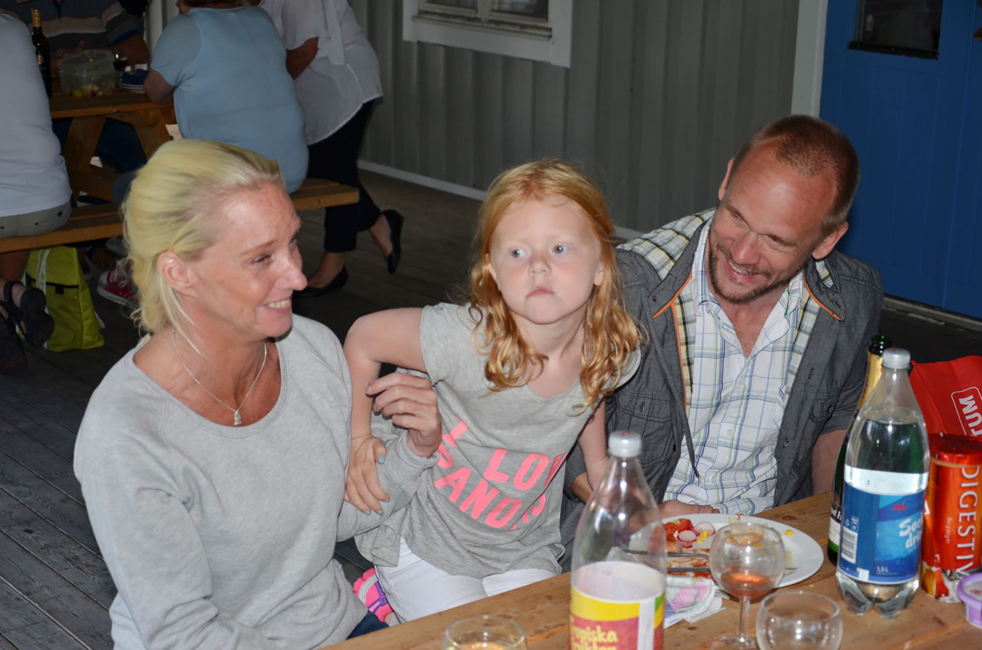 Röste.nu – Röstebilder – Grill- och familjefest på Dönjegården 2015
