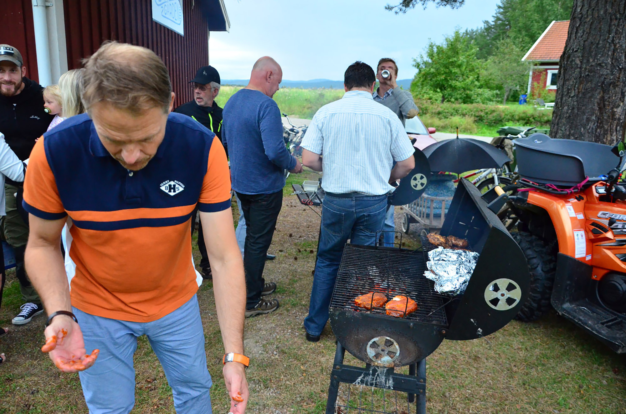 Röste.nu – Röstebilder – Grill- och familjefest på Dönjegården 2016