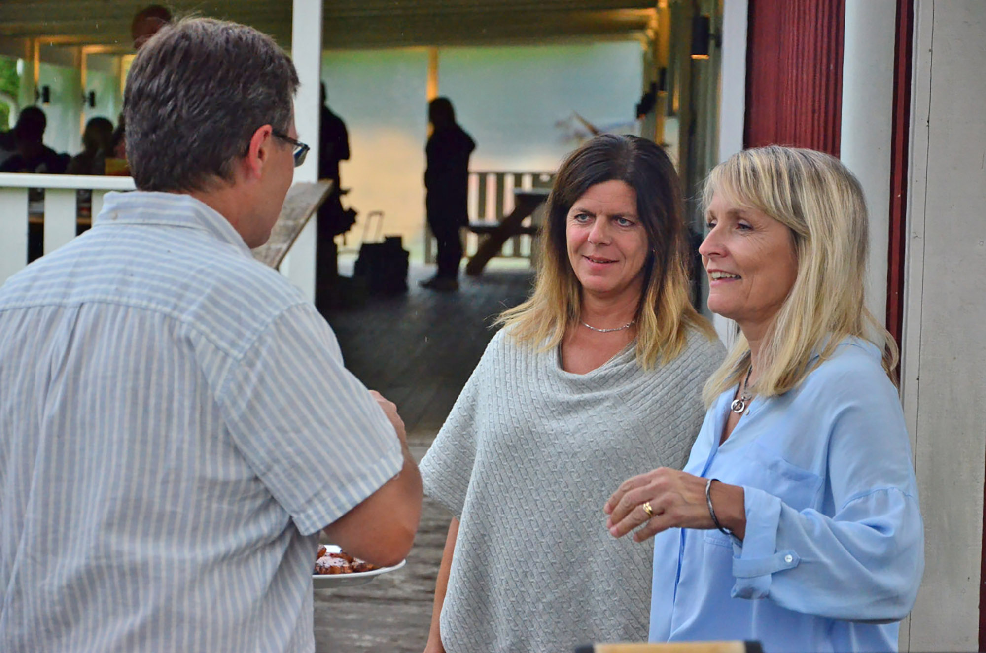 Röste.nu – Röstebilder – Grill- och familjefest på Dönjegården 2016