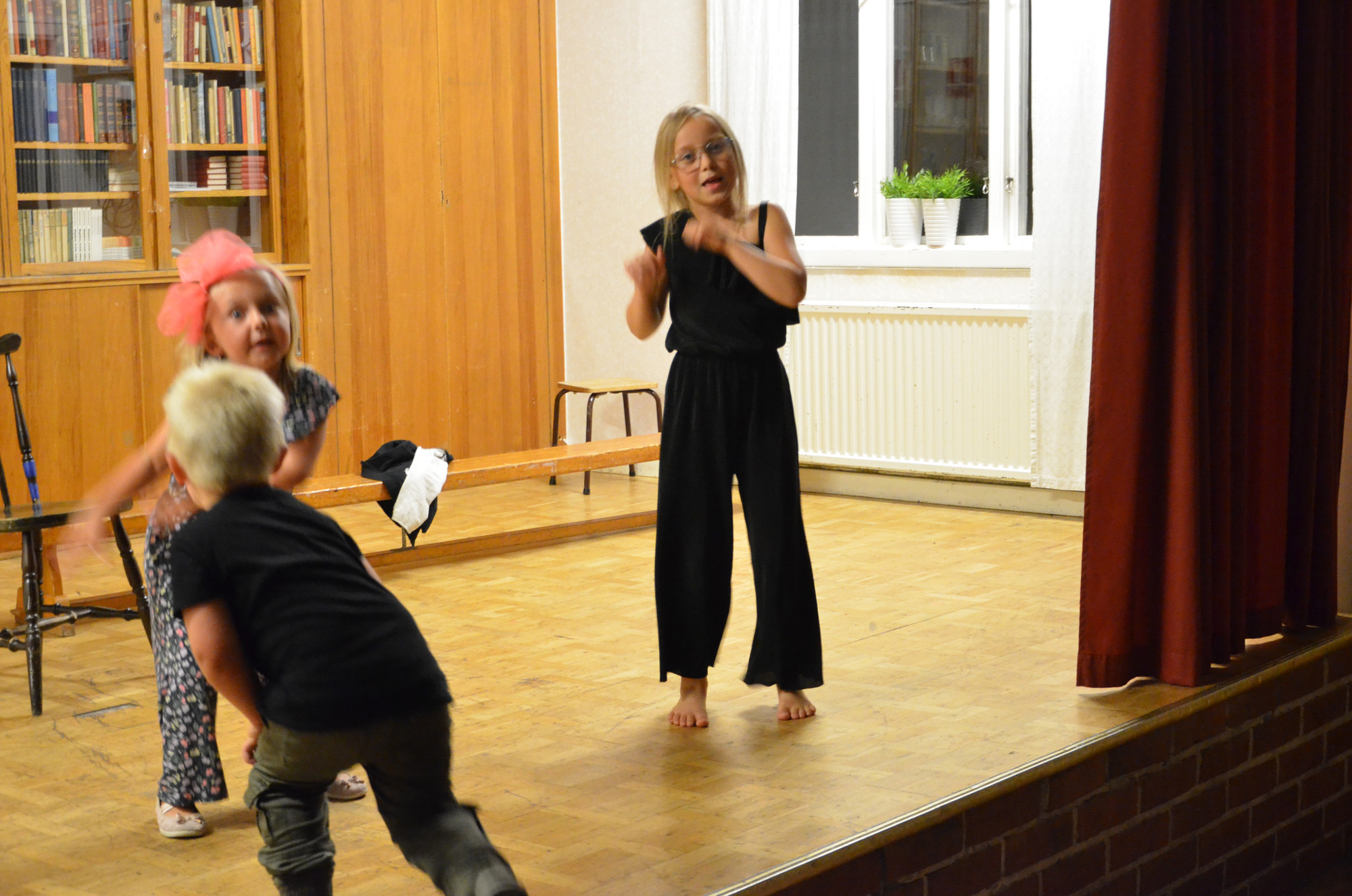 Röste.nu – Röstebilder – Grill- och familjefest på Dönjegården 2019