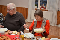 Röste.nu – Röstebilder – Grötfest i Dönjegården 2025