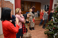 Röste.nu – Röstebilder – Julgransplundring i Dönjegården 2020