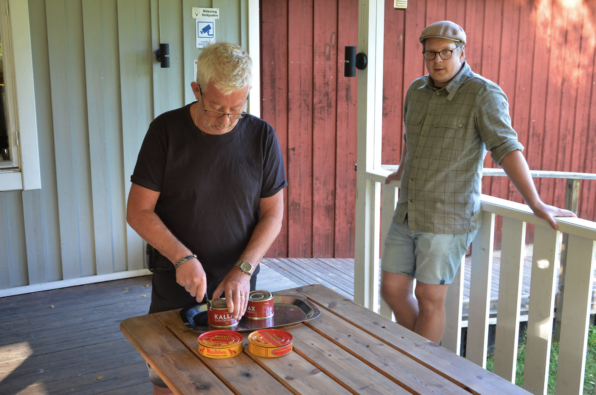 Röste.nu – Röstebilder – Kräft- och surströmmingsfest i Dönjegården 2024