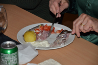 Röste.nu – Röstebilder – Kräftor och surströmming i Dönjegården 2025