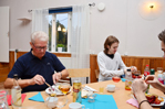 Röste.nu – Röstebilder – Kräft- och surströmmingsfest i Dönjegården 2016
