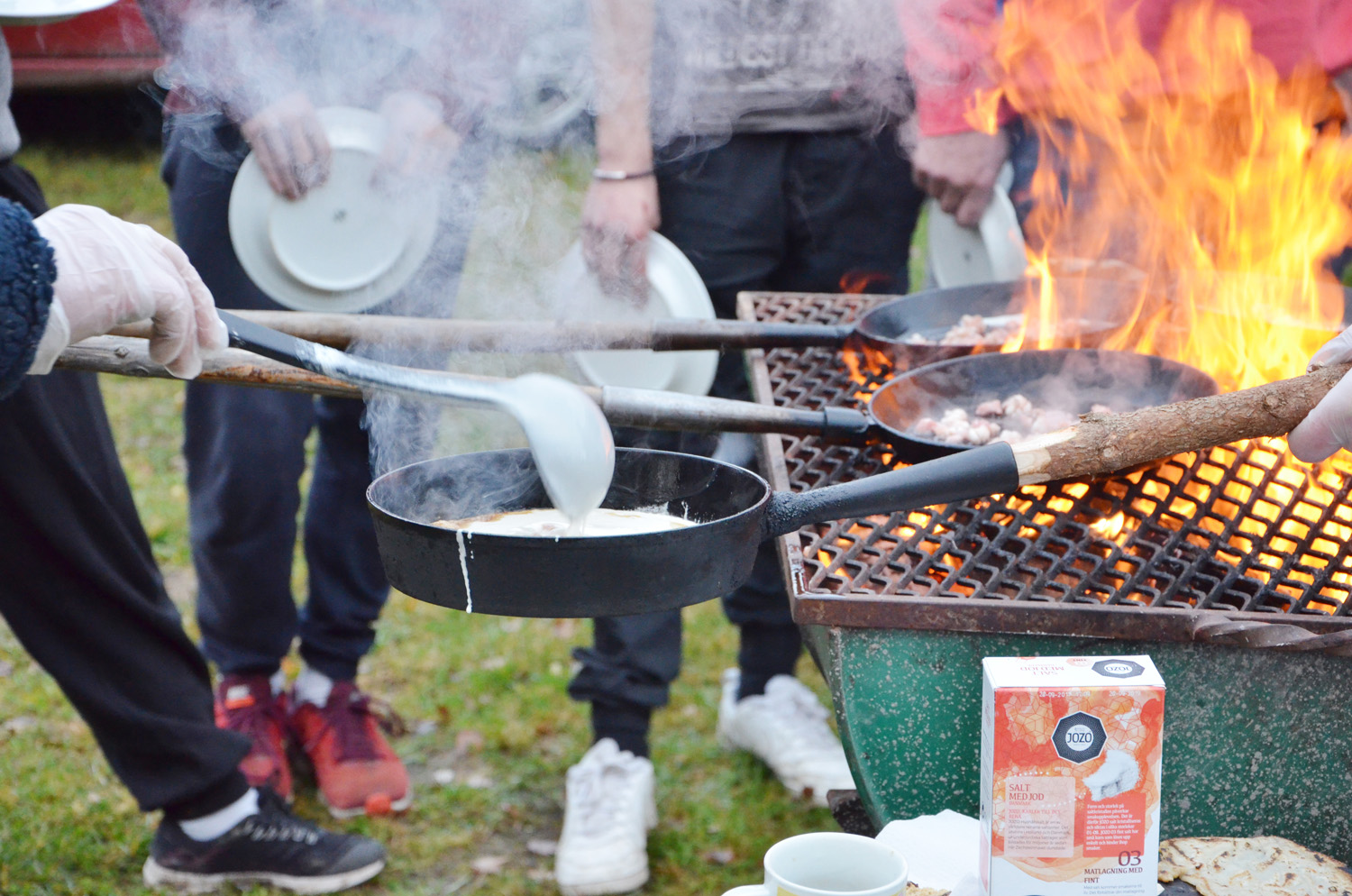 Röste.nu – Röstebilder – Kulturdag i Dönjegården med föreläsning om Röstemord och kolbullespremiär 2017