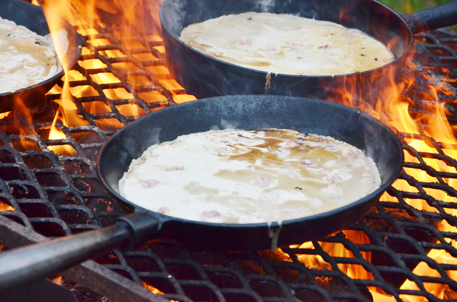 Röste.nu – Röstebilder – Kulturdag i Dönjegården med föreläsning om Röstemord och kolbullespremiär 2017