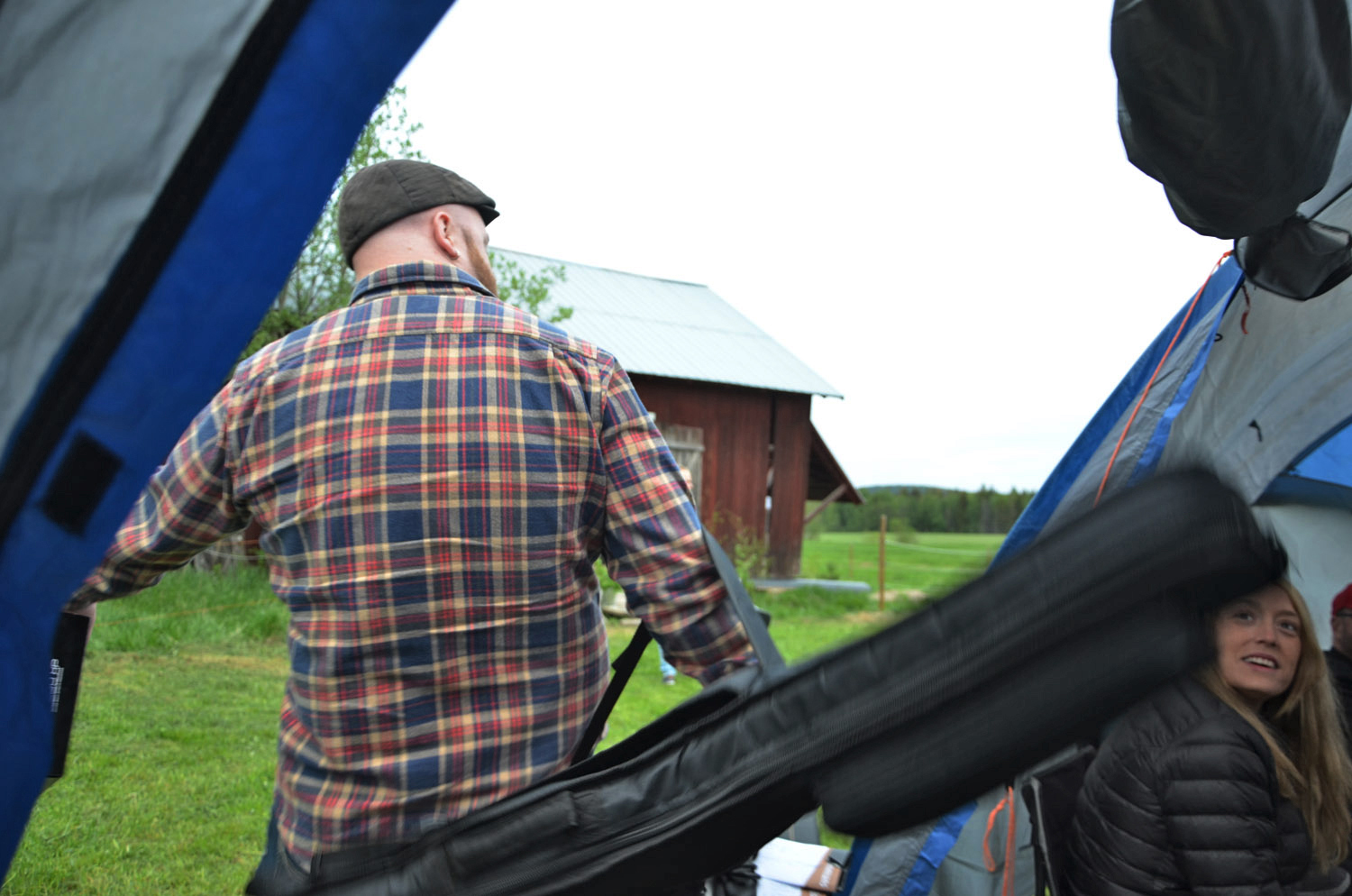 Röste.nu – Röstebilder – Logdans i Farmorsladan 2017