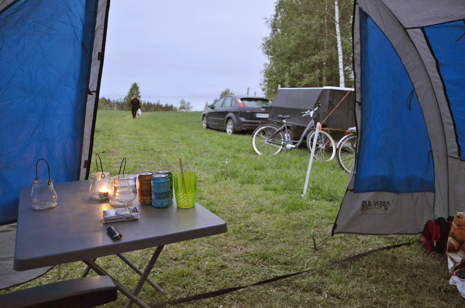 Röste.nu – Röstebilder – Logdans i Farmorsladan 2017