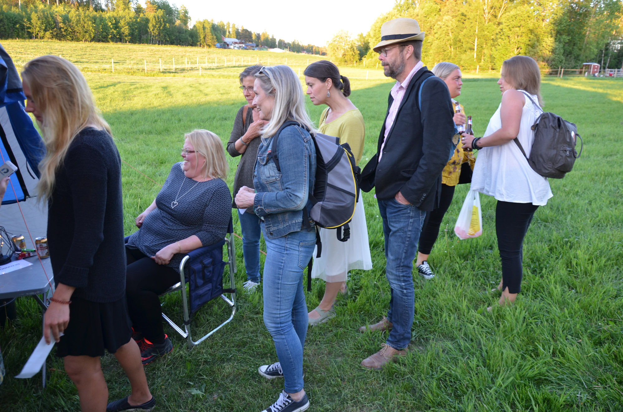 Röste.nu – Röstebilder – Logdans i Farmorsladan 2018