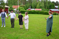 Röste.nu – Röstebilder – Midsommarfirande vid Dönjegården 2026