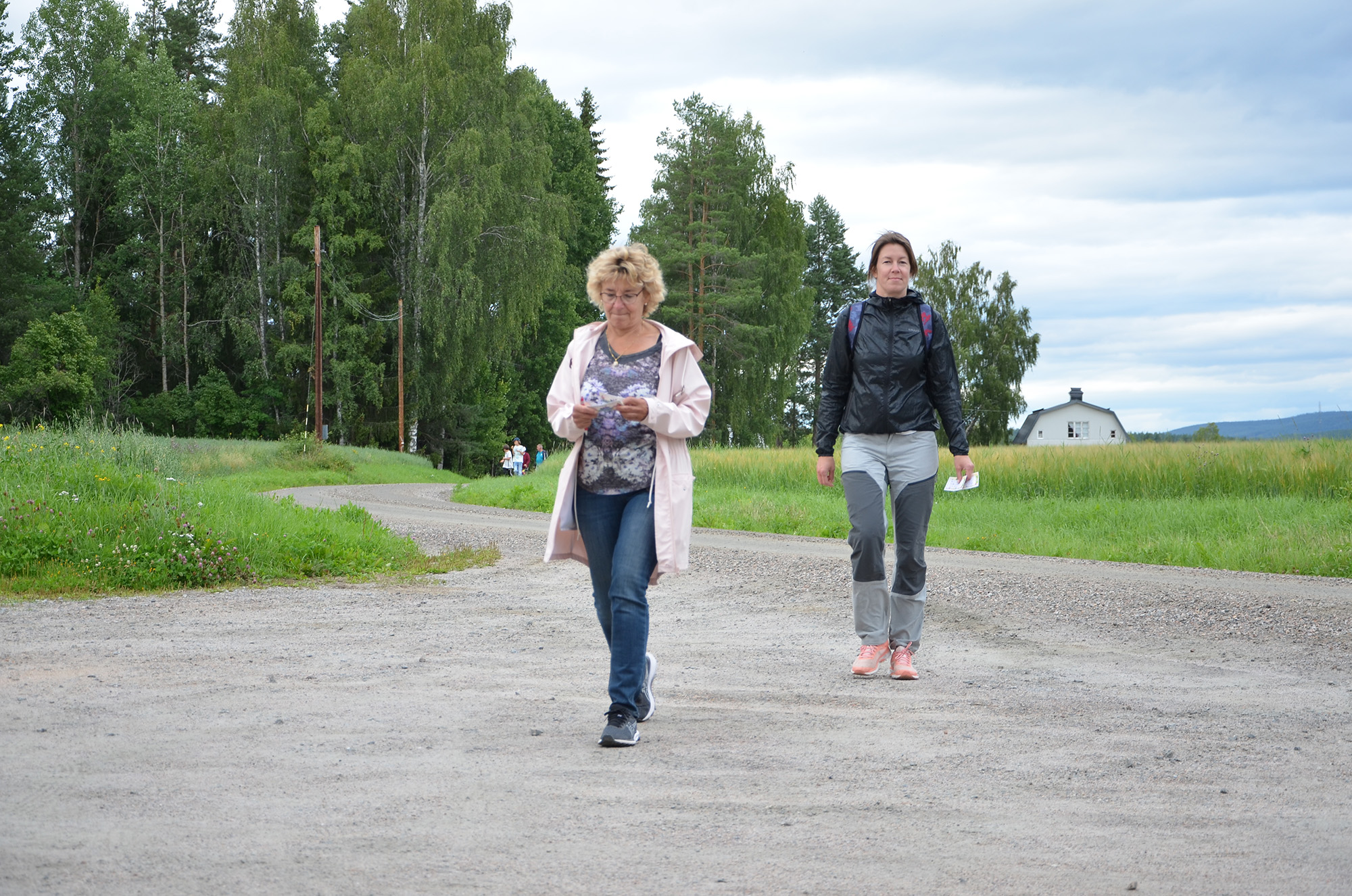 Röste.nu – Röstebilder – Premiär för gåbingo i Röste 2020 – 5 augusti