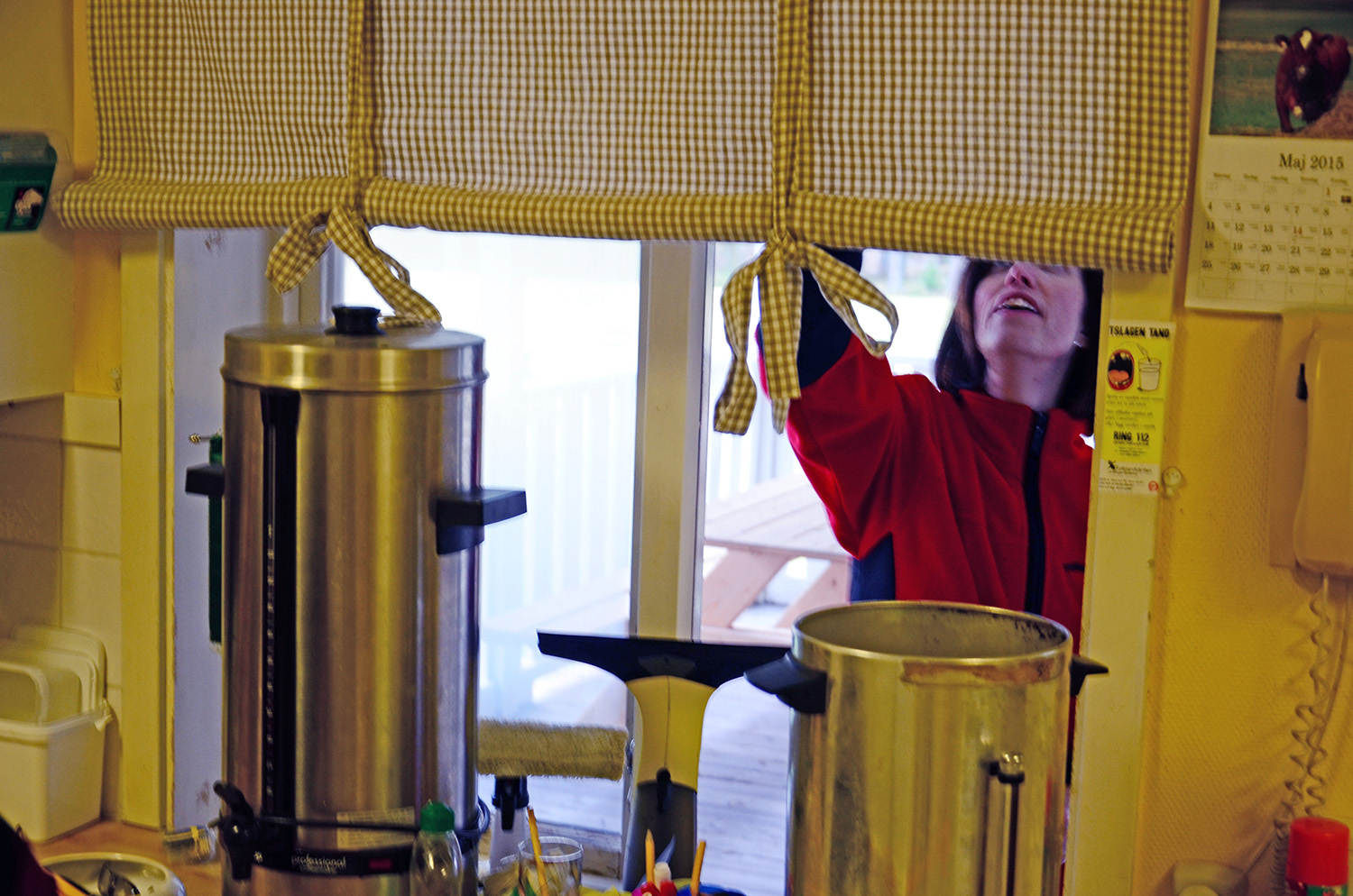 Röste. nu – Röstebilder – Städkväll i Dönjegården 2015