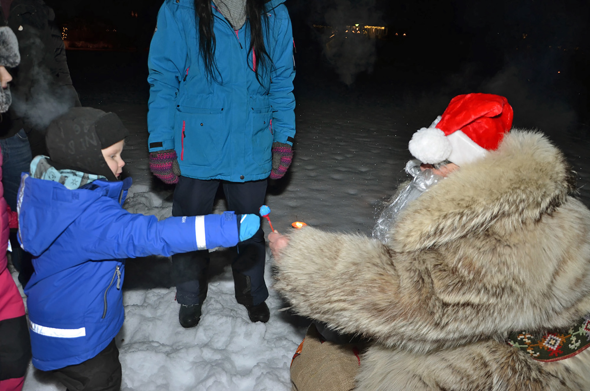 Röste.nu – Röstebilder – Tomtekväll vid Dönjegården 2017