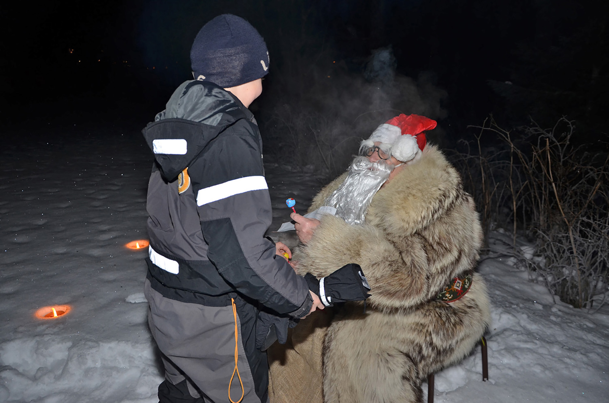 Röste.nu – Röstebilder – Tomtekväll vid Dönjegården 2017