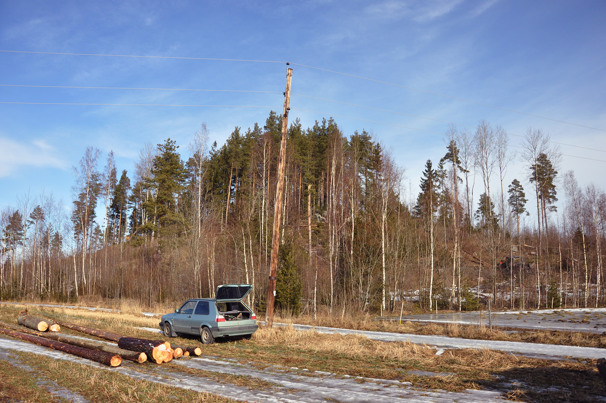 Röste.nu – Röstebilder 2012 – Uppröjning på Kalvberget efter stormen Dagmar 2011