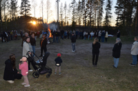 Röste.nu – Röstebilder – Valborgsfirande vid Dönjegården 2026