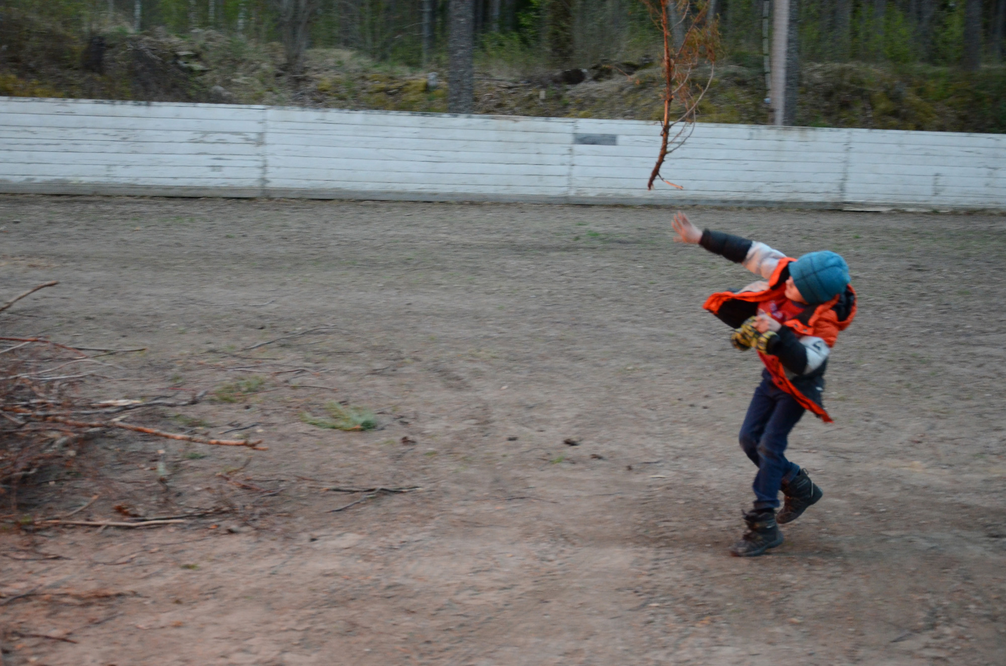 Röste.nu – Röstebilder – Valborgsfirande vid Dönjegården 2014