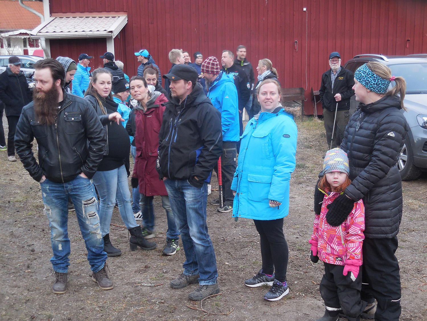 Röste.nu – Röstebilder – Valborg firades vid Dönjegården 2016