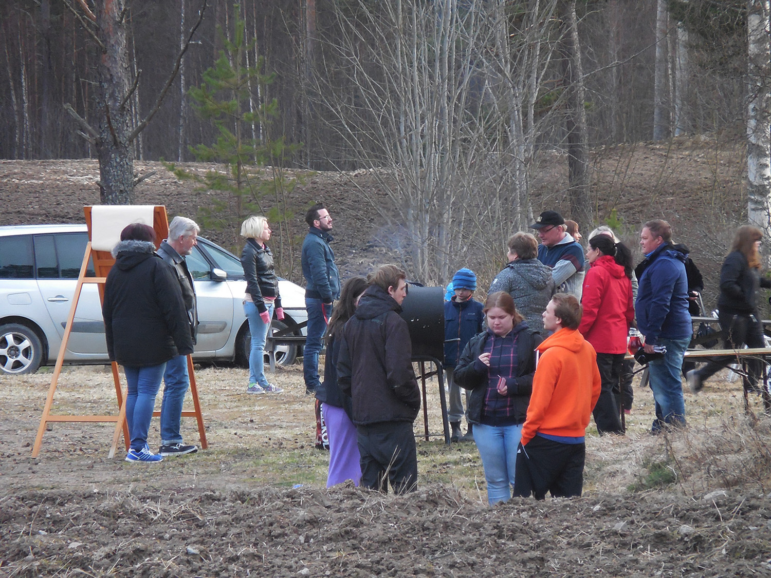 Röste.nu – Röstebilder – Valborg firades vid Dönjegården 2016