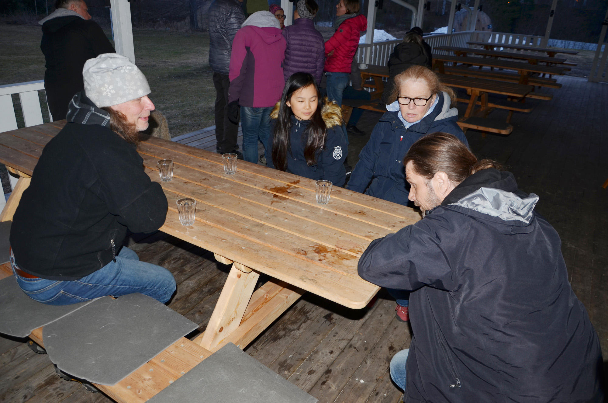 Röste.nu – Röstebilder – Valborgsfirande vid Dönjegården 2018
