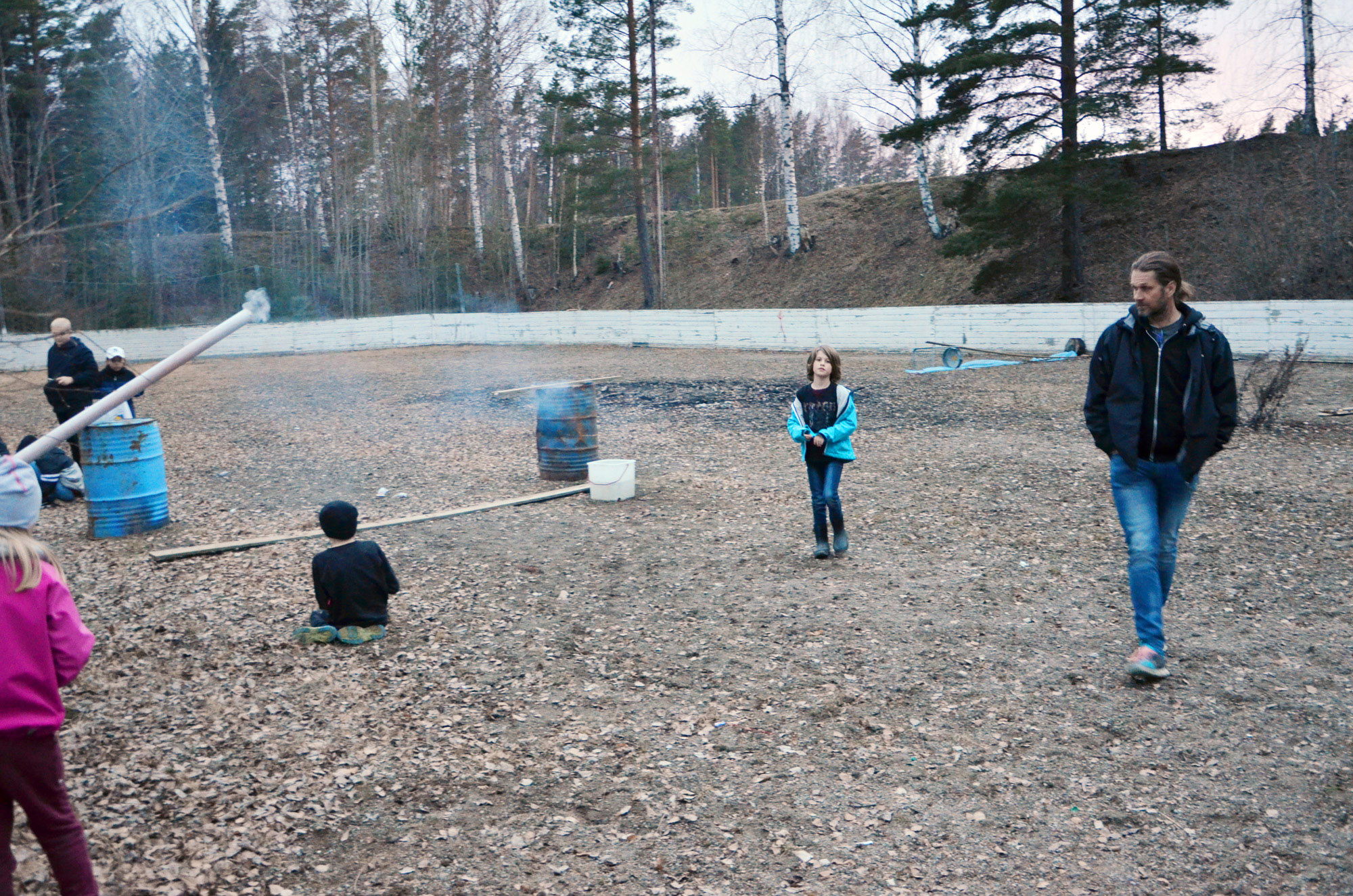 Röste.nu – Röstebilder – Valborgsfirande vid Dönjegården 2018